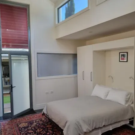 Ascot Vale Studio-3